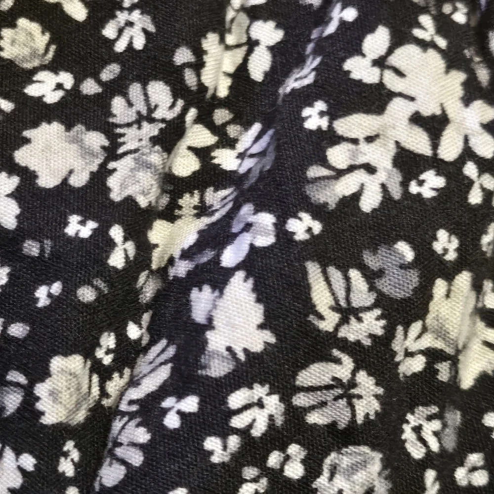 Old Navy Button Front Ditsy Floral Dress Navy & White Size L